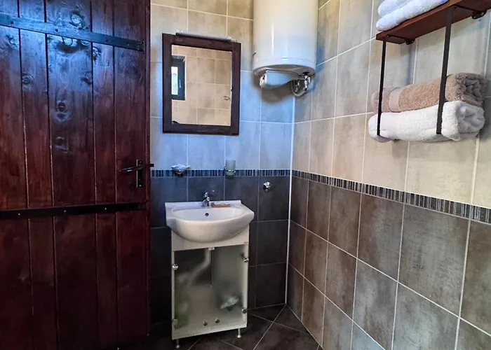 וילה Rhodonest *